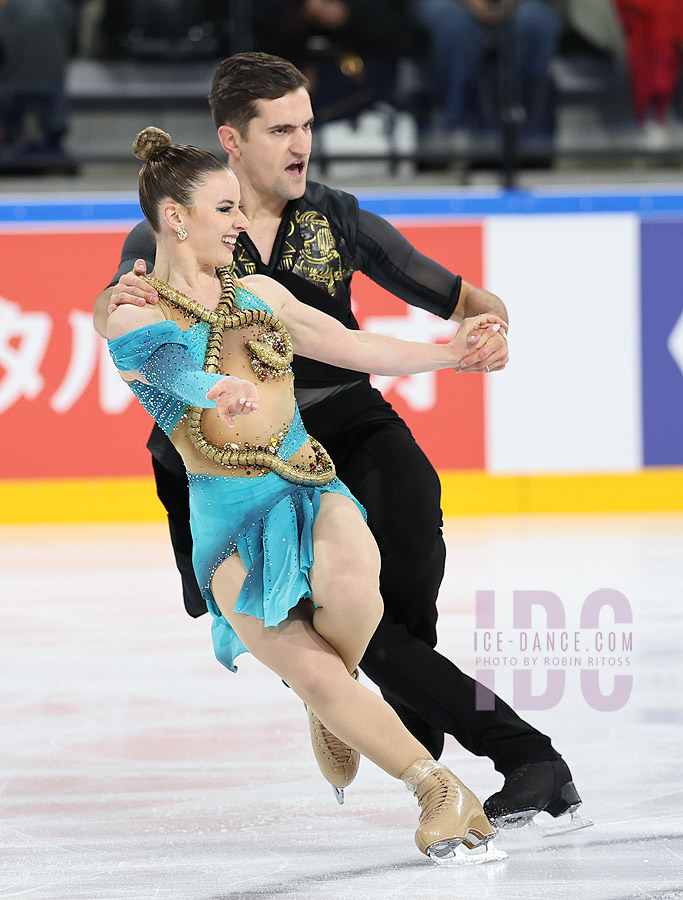 Marie-Jade Lauriault & Romain Le Gac (CAN)