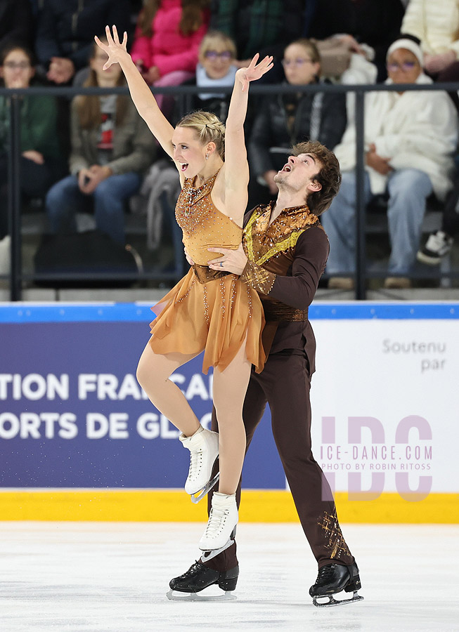 Eva Pate & Logan Bye (USA)