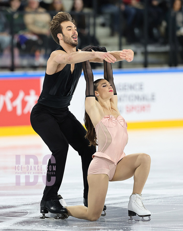 Laurence Fournier Beaudry & Guillaume Cizeron (FRA)