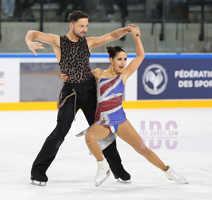 Lilah Fear & Lewis Gibson (GBR)