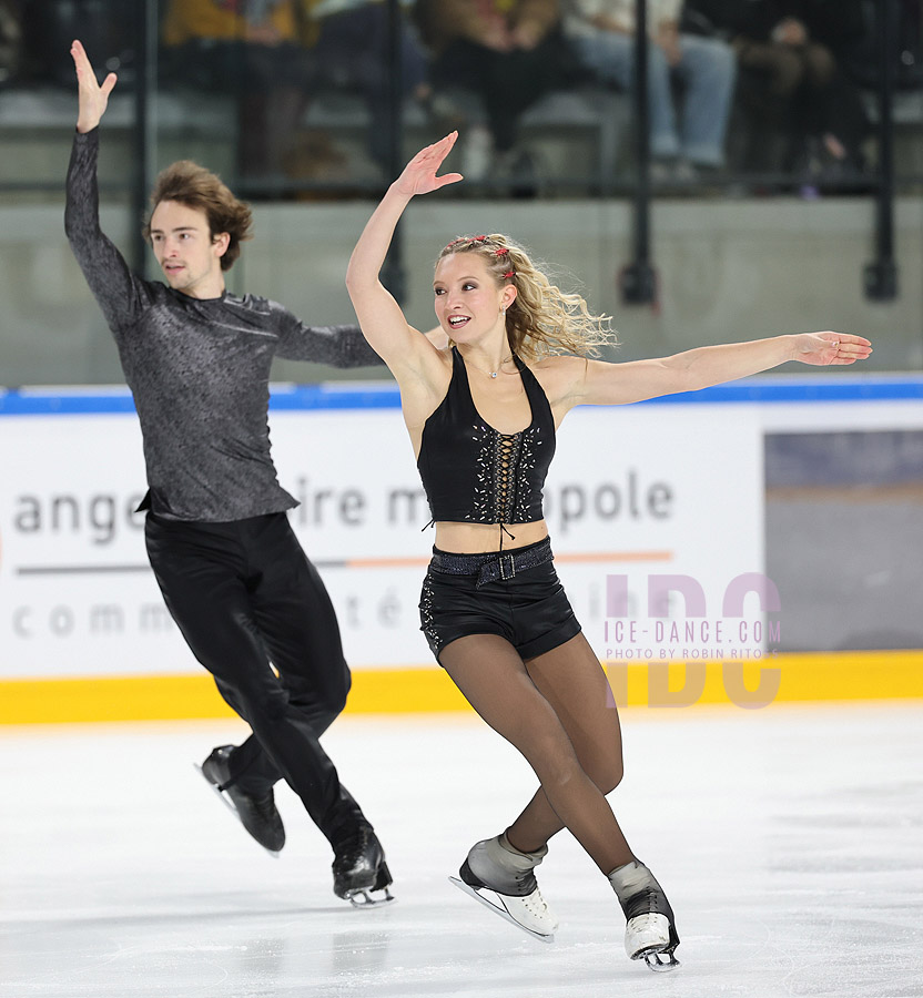 Eva Pate & Logan Bye (USA)