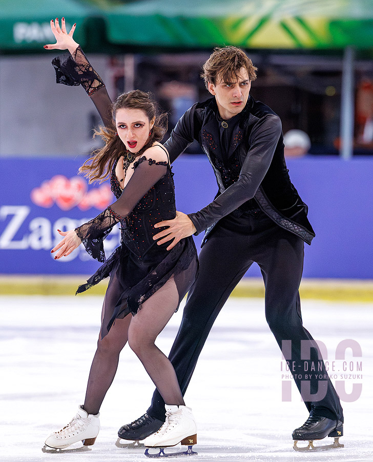 Chelsea Verhaegh & Sherim Van Geffen (NED)