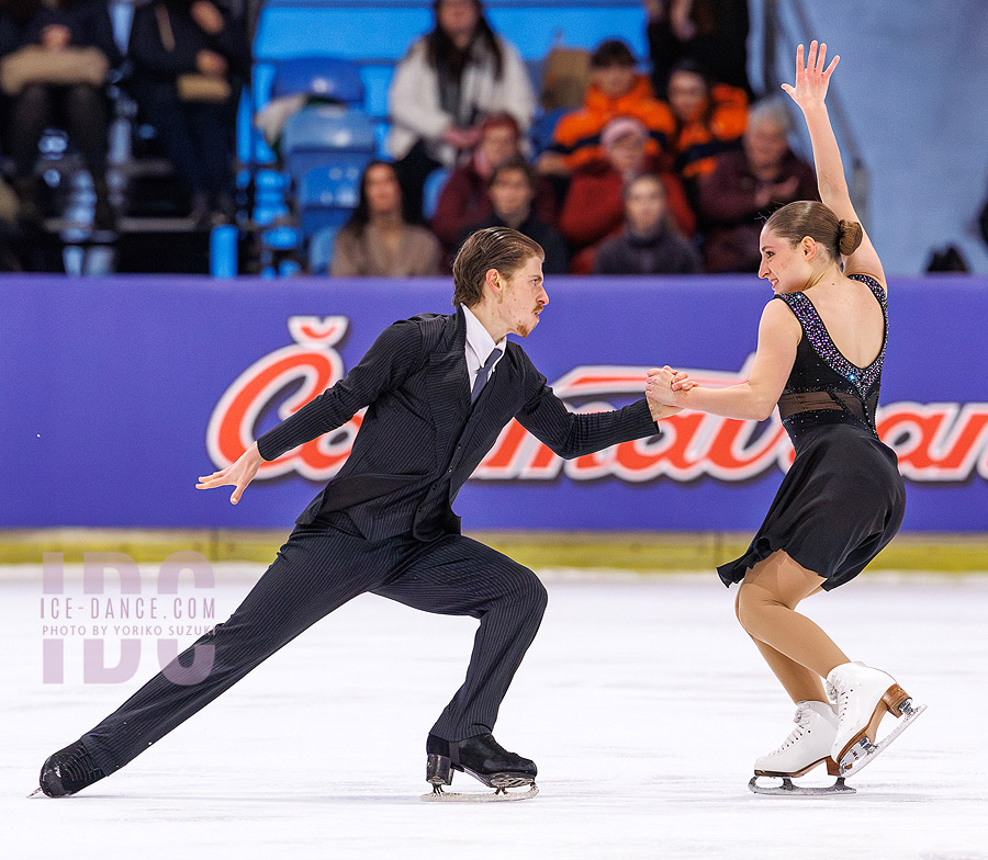 Oona Brown & Gage Brown (USA)