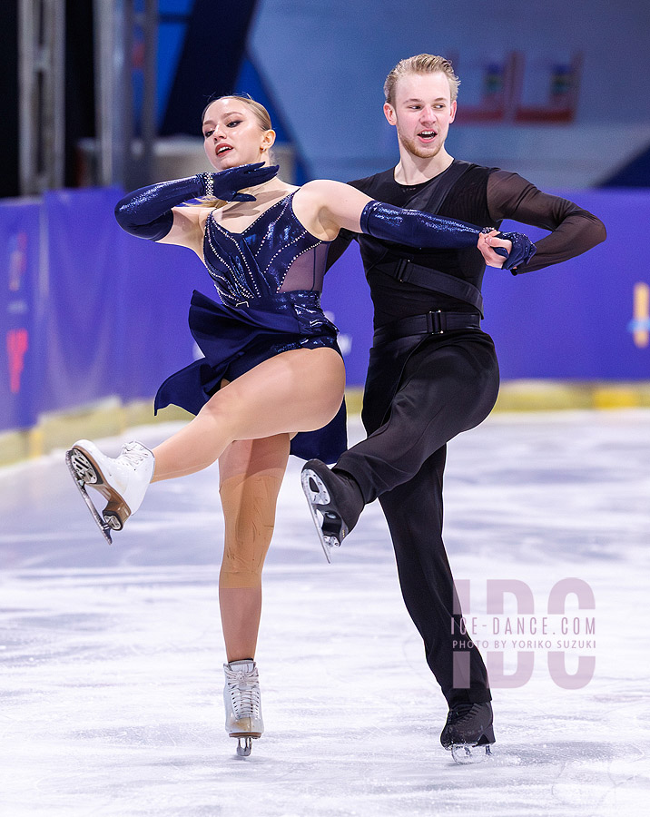 Mariia Pinchuk & Mykyta Pogorielov (UKR)