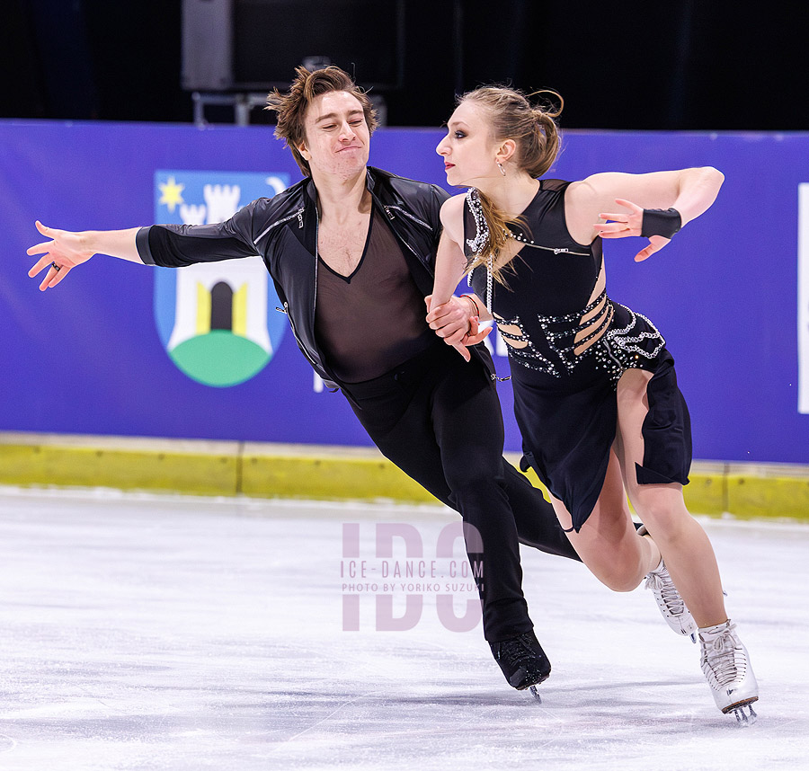 Katerina Mrazkova & Daniel Mrazek (CZE)
