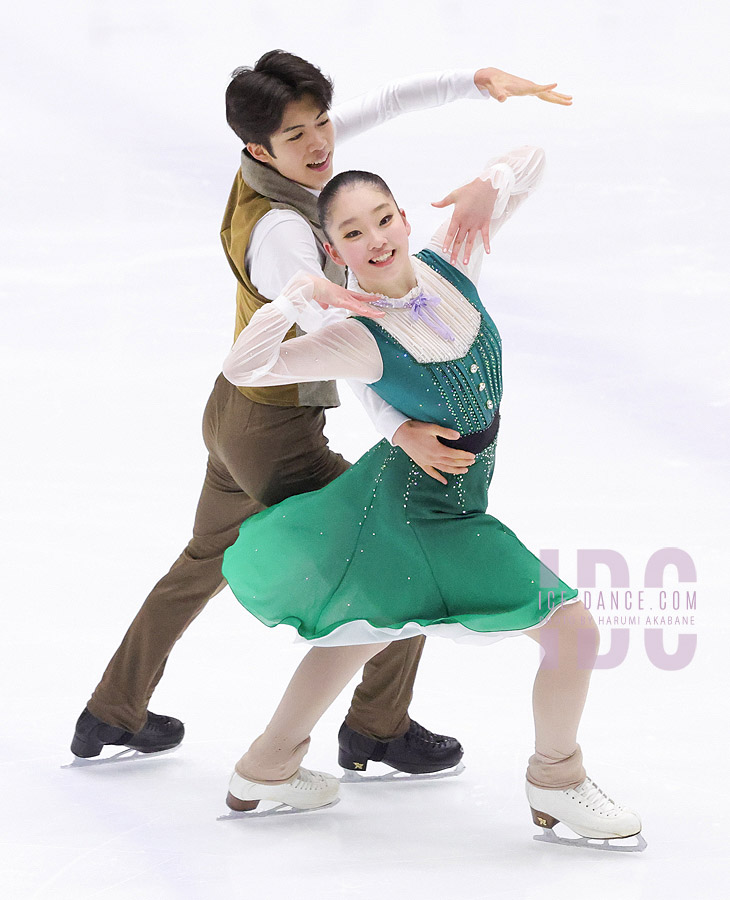 Mizuho Sugimoto & Eisuke Kumano
