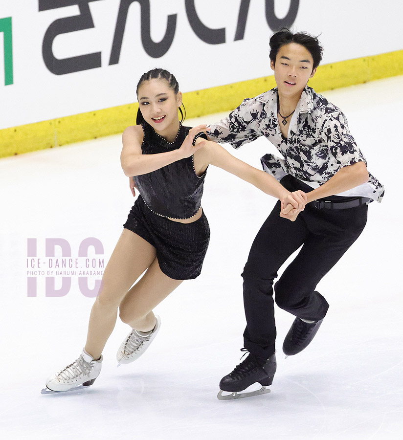 Sumire Yoshida & Ibuki Ogahara