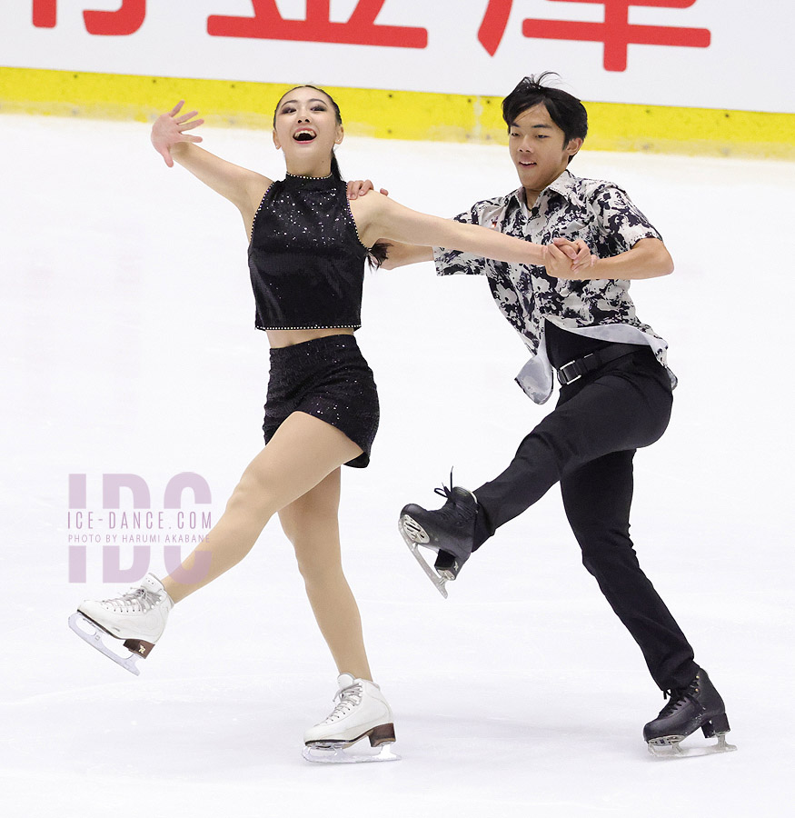 Sumire Yoshida & Ibuki Ogahara