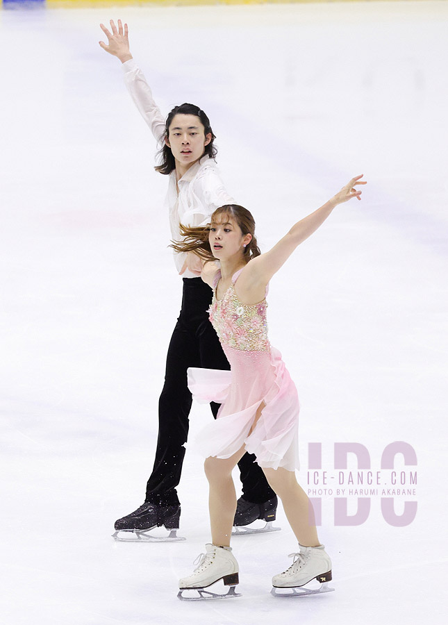 Haruno Yajima & Tsukasa Yajima