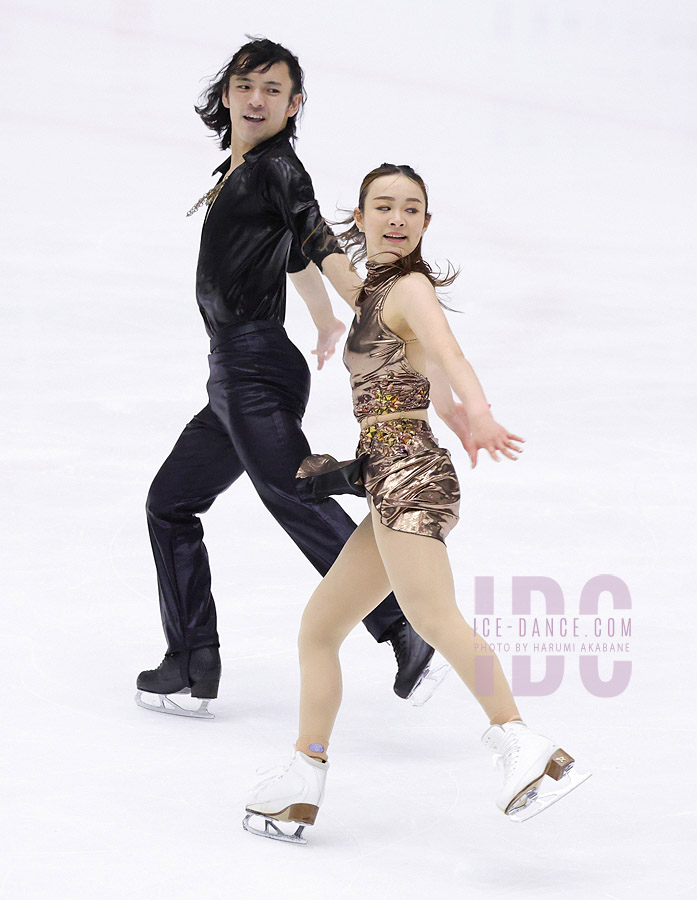 Chisato Urumatsu & Atsuhiko Tamura