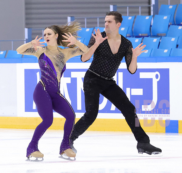 Marie-Jade Lauriault & Romain Le Gac (CAN)