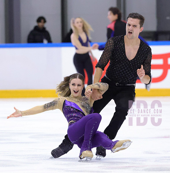 Marie-Jade Lauriault & Romain Le Gac (CAN)