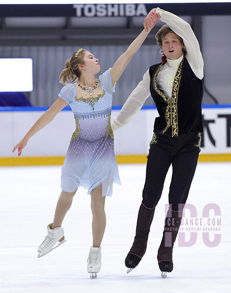 Leah Neset & Artem Markelov (USA)