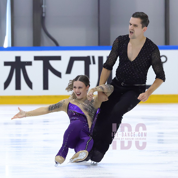 Marie-Jade Lauriault & Romain Le Gac (CAN)