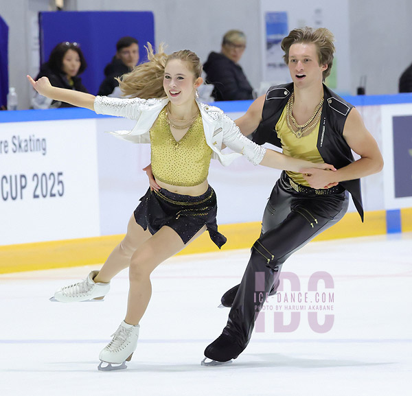 Leah Neset & Artem Markelov (USA)