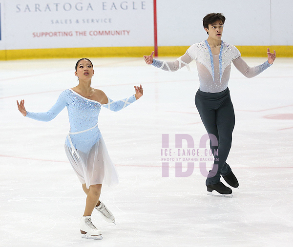 Amy Cui & Jonathan Rogers