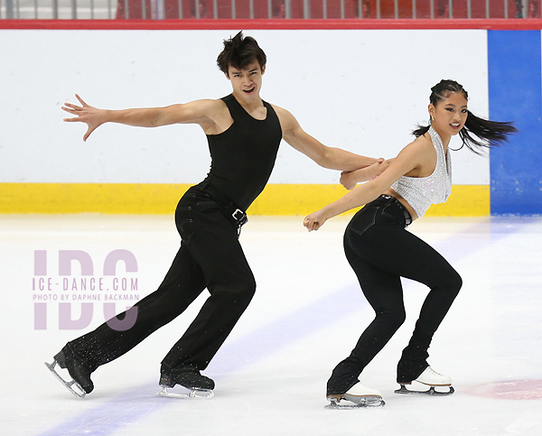 Amy Cui & Jonathan Rogers