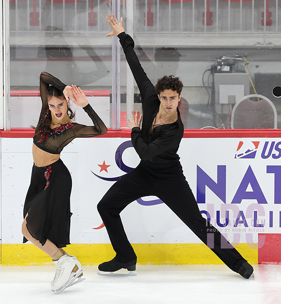 Victoria Carandiuc & Andrei Carandiuc (CAN)