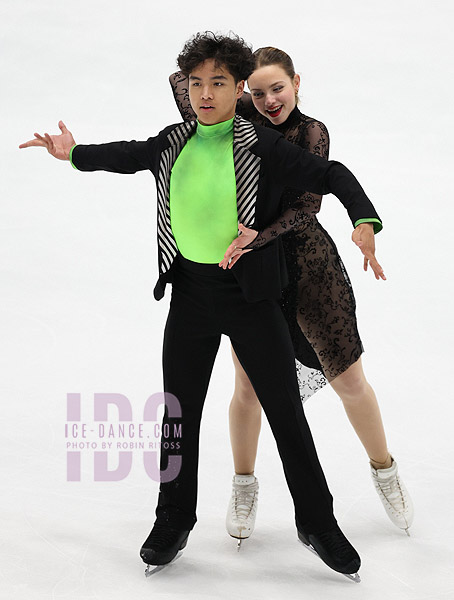 Aurea Cincon-Debout & Earl Jesse Celestino (CAN)