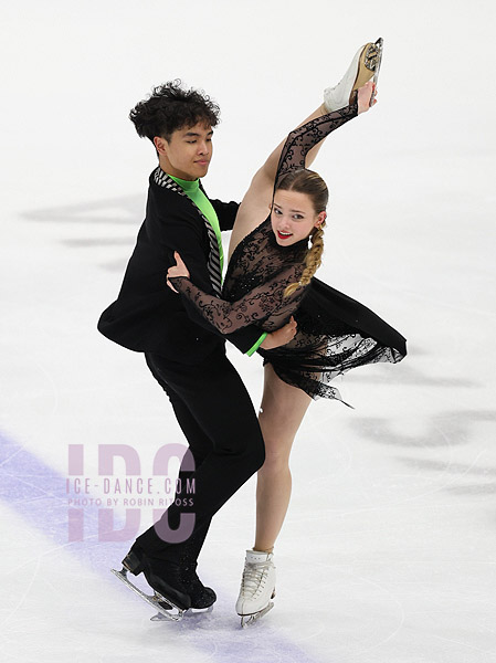 Aurea Cincon-Debout & Earl Jesse Celestino (CAN)