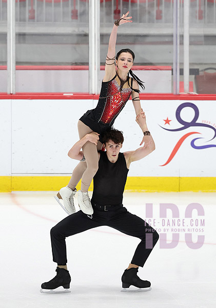 Jane Calhoun & Mark Zheltyshev (USA)