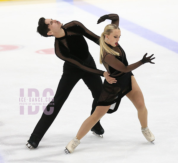 Lily Hensen & Nathan Lickers (CAN)