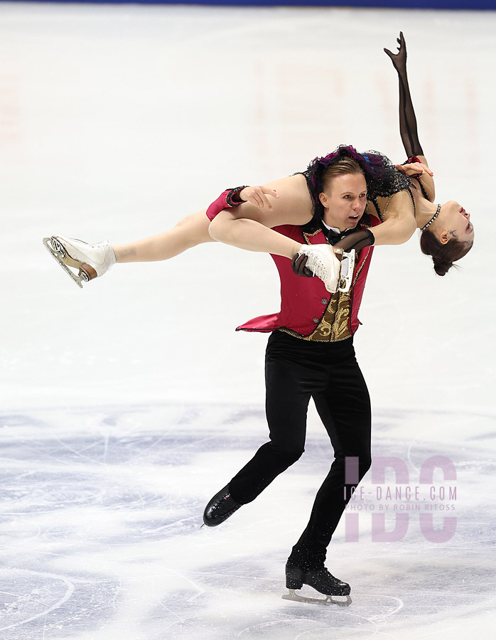 Yuka Orihara & Juho Pirinen (FIN)