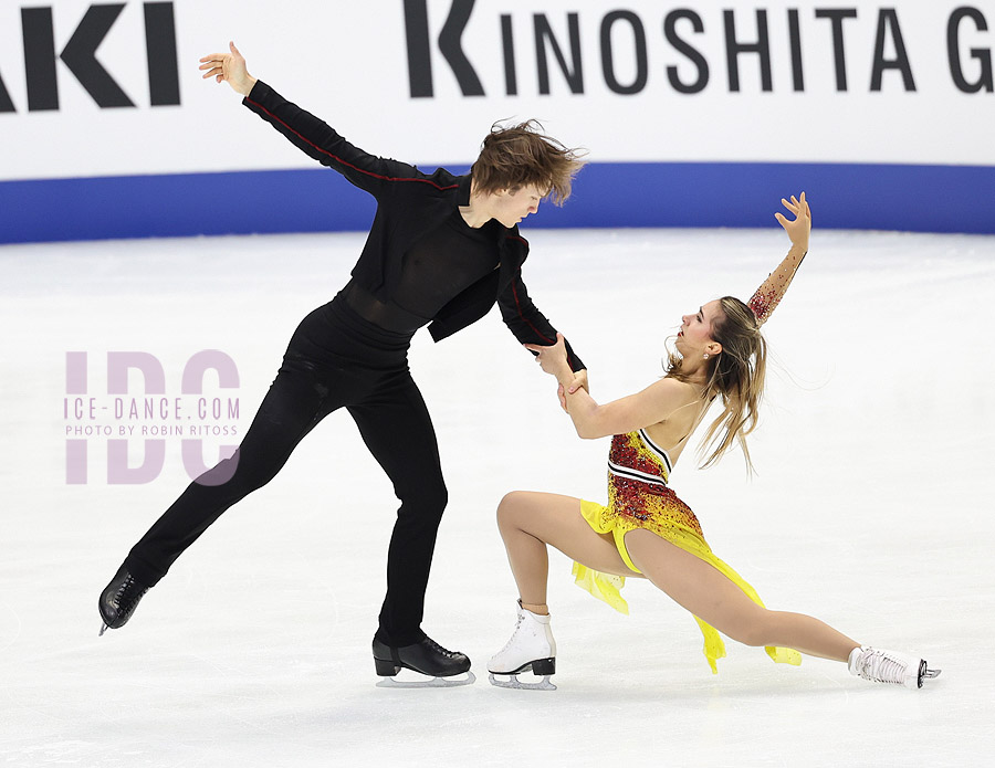 Katarina Wolfkostin & Dimitry Tsarevski (USA)