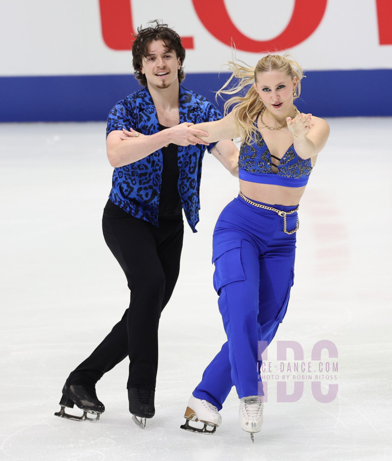 Alicia Fabbri & Paul Ayer (CAN)