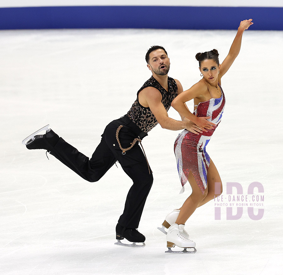 Lilah Fear & Lewis Gibson (GBR)