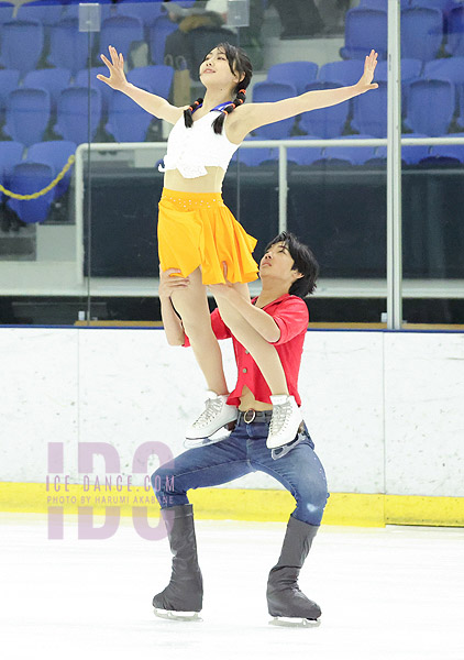 Sumire Yoshida & Ibuki Ogahara