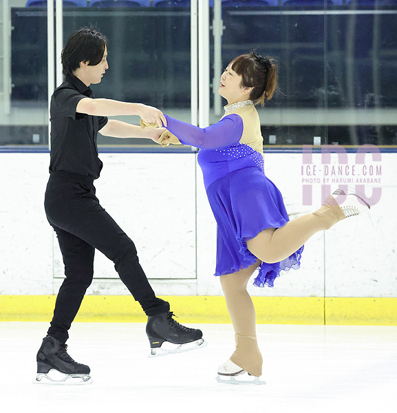 Yukiko Abe & Kokoro Mizutani