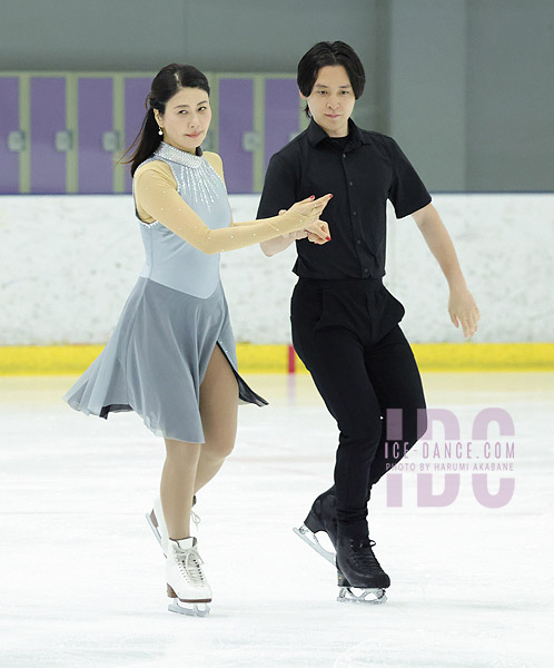 Akiko Maruyama & Kokoro Mizutani
