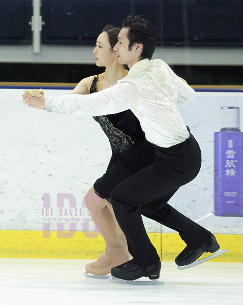Airi Miyamoto & Yoshihide Sakai