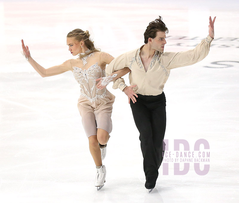 Phebe Bekker & James Hernandez (GBR)