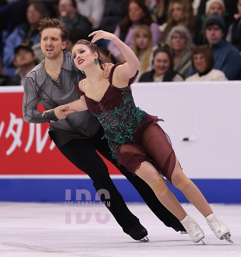 Christina Carreira & Anthony Ponomarenko (USA)