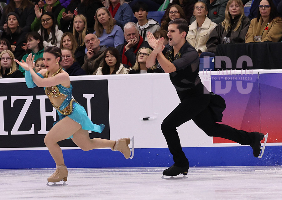 Marie-Jade Lauriault & Romain Le Gac (CAN)