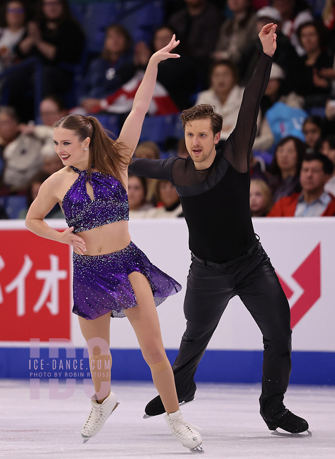 Christina Carreira & Anthony Ponomarenko (USA)