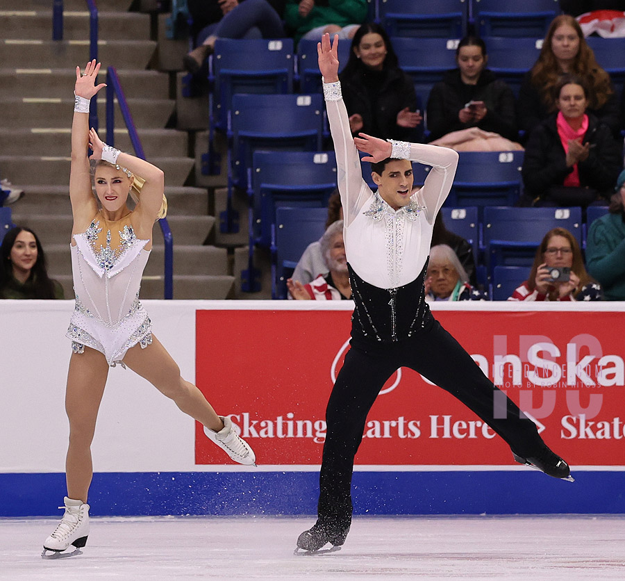 Piper Gilles & Paul Poirier (CAN)