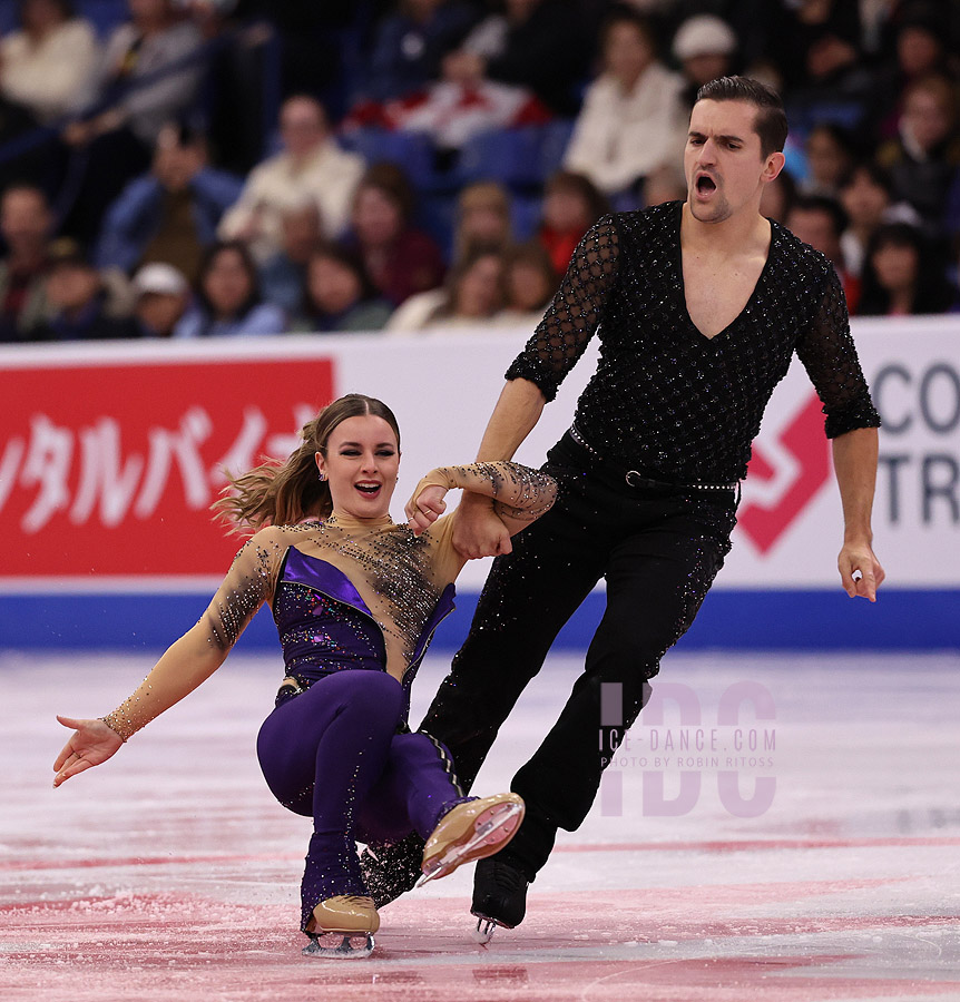 Marie-Jade Lauriault & Romain Le Gac (CAN)