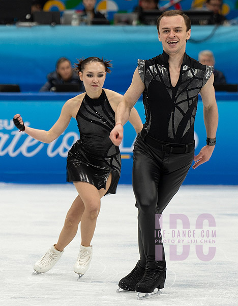 Gaukhar Nauryzova & Boyisangur Datiev (KAZ)