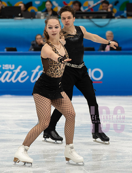 Sofiia Dovhal & Wiktor Kulesza (POL)