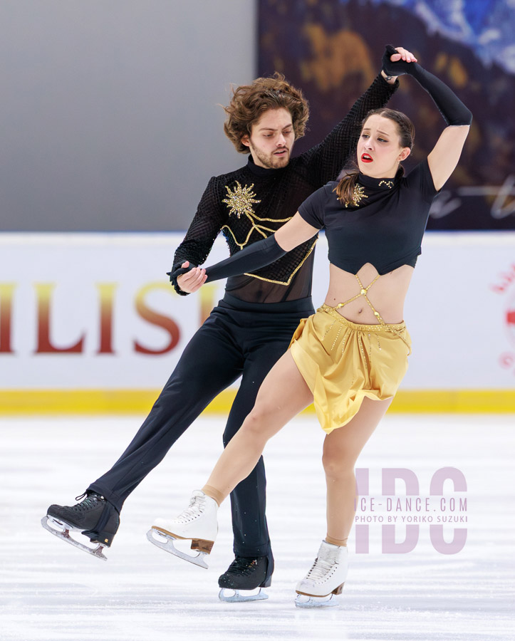 Emese Csiszer & Mark Shapiro (HUN)