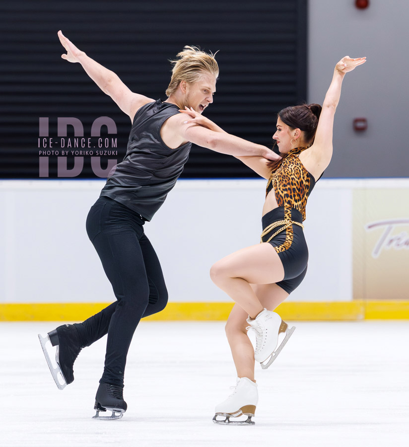 Zoe Larson & Andrii Kapran (UKR)
