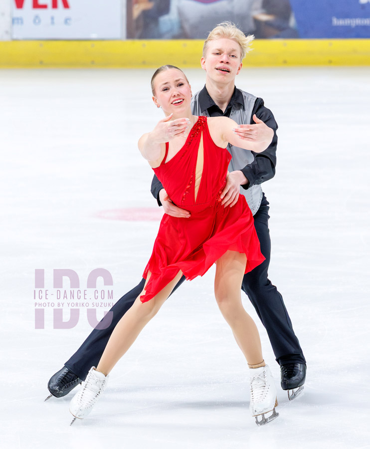Iris Lahti & Oskari Liedenpohja  (FIN)