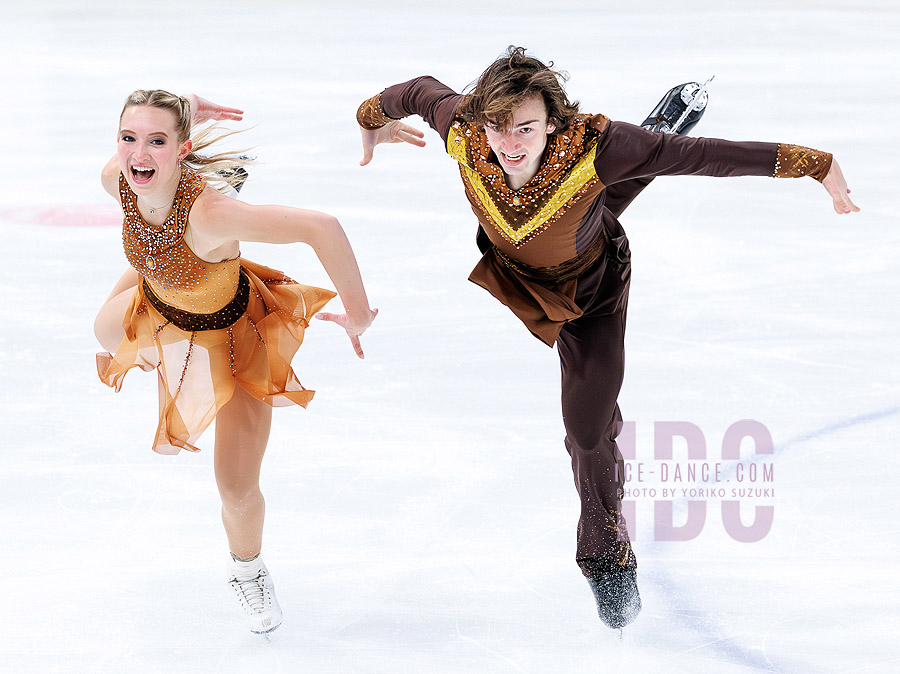 Eva Pate & Logan Bye (USA)