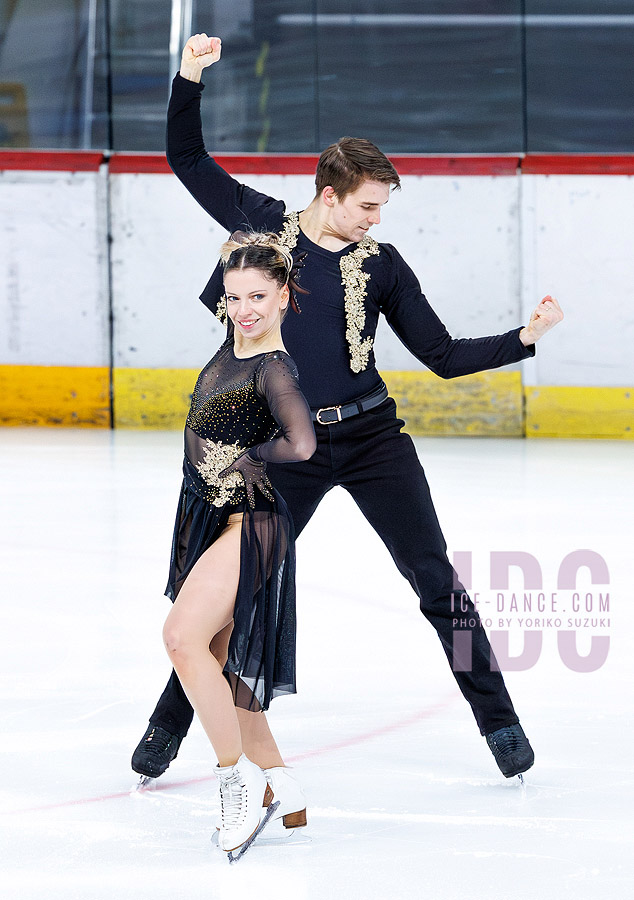 Victoria Manni & Carlo Roethlisberger (ITA)