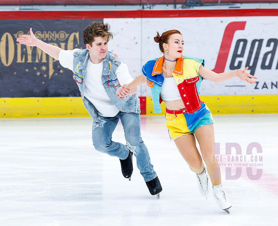 Carolane Soucisse & Shane Firus (IRL)