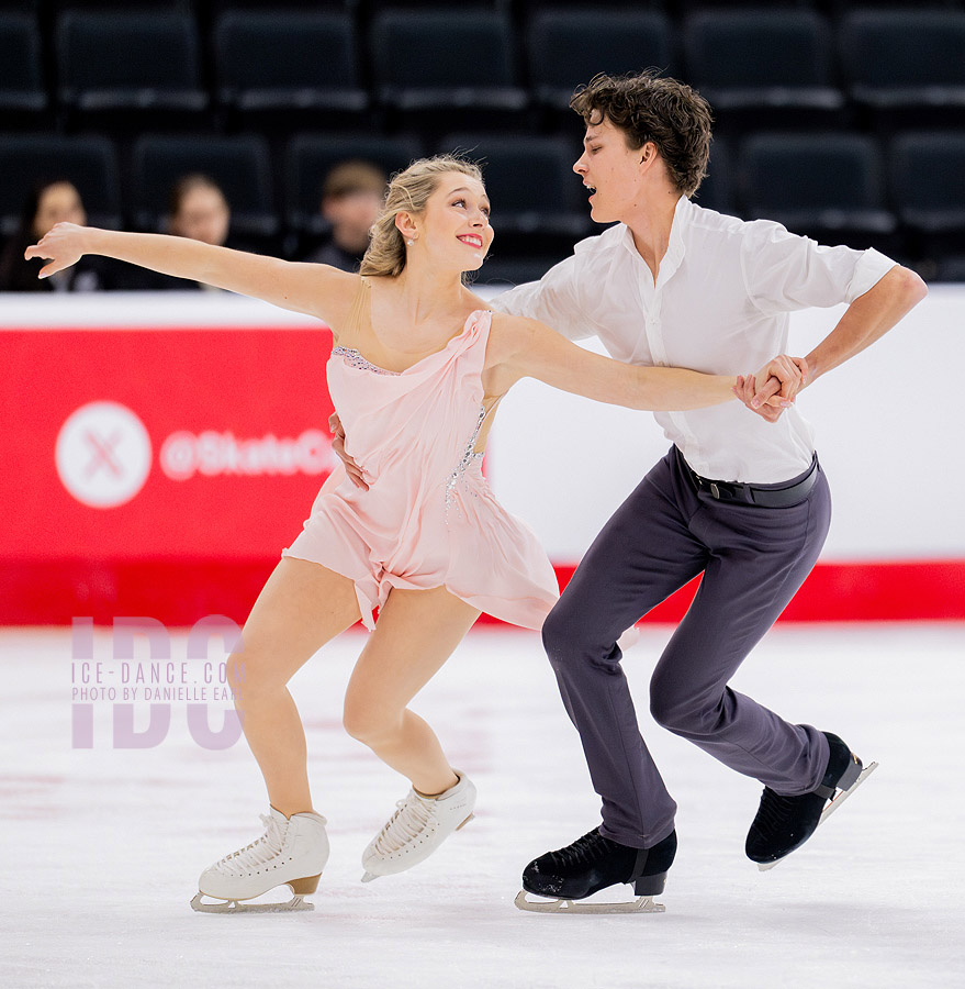 Summer Homick & Nicholas Buelow