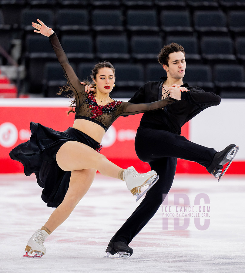 Victoria Carandiuc & Andrei Carandiuc